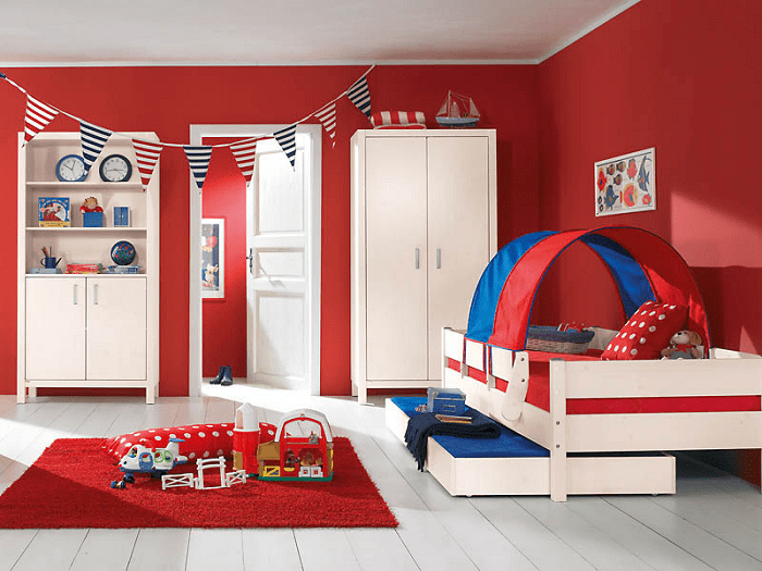 guide-to-choosing-the-right-color-for-a-childs-room-red 1